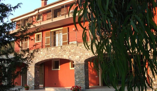 Pet Friendly Apartment 'Chico Agriturismo La Scuderia' with Wi-Fi