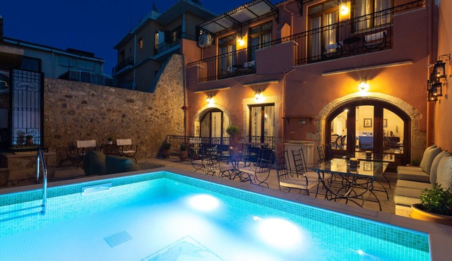 Phaedra Suites