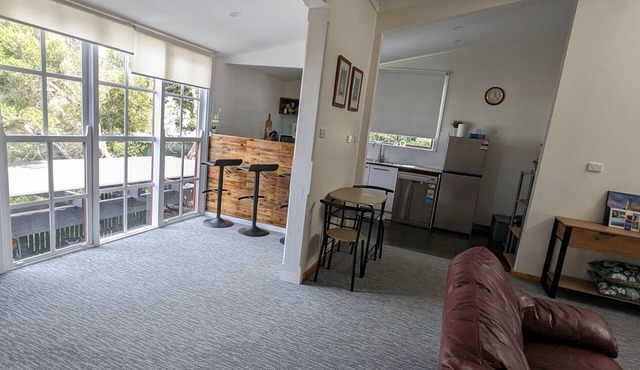 PHILLIP ISLAND Smiths Beach 2BR Fully Equip Apartment Walk 1min Beach 5min Track