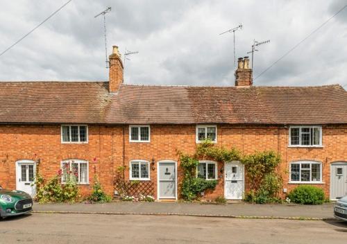 Poppy Cottage - Cosy 2 Bedroom, Perfect for Family!
