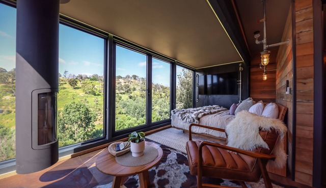 Precariously perched villa on edge of ravine