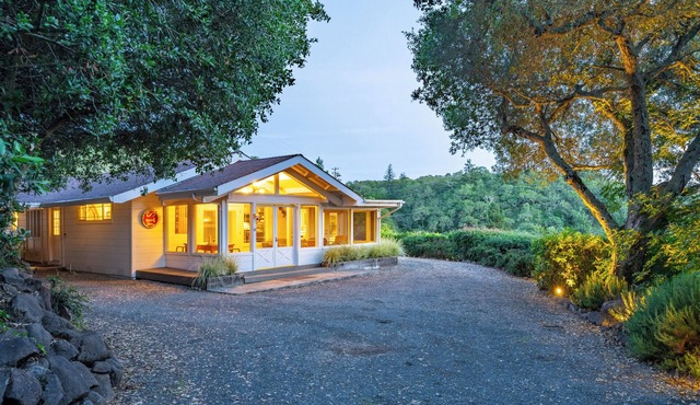 Private Pickleball in the heart of Sonoma, Serene Views, Secluded, Close 2 All