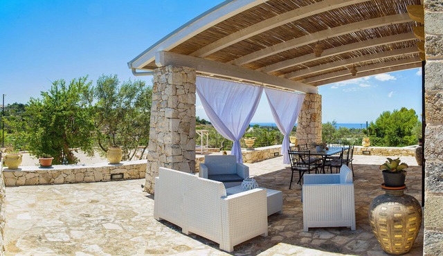 Pugliacasealmare. it Ref. 287 in Leuca