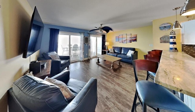 Put-in-Bay Waterfront Condo #104