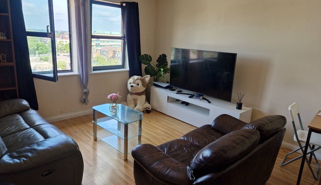 Quaint 2-bedroom apartment with WiFi in charming Wolverhampton city centre