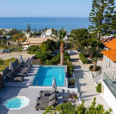 Queen's Gem Luxury Villa - Heated Jacuzzi & Pool