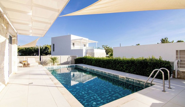 Relaxing two-floor villa in South Crete