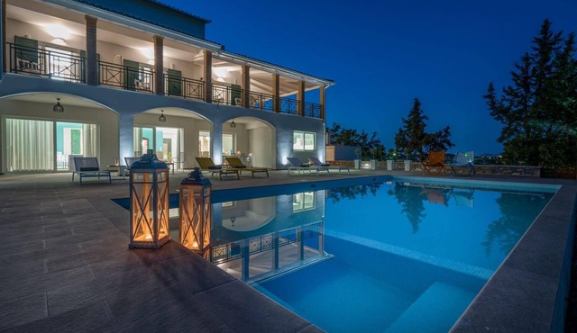 Rivazzurra Luxury Villa, Villa
