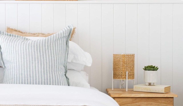 Rosebud’s Modern Coastal Escape Walk to Beach Sleeps 10