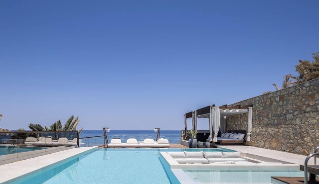 Sapphire Shores: Exclusive Beachfront Escape with Premium Comfort by etouri
