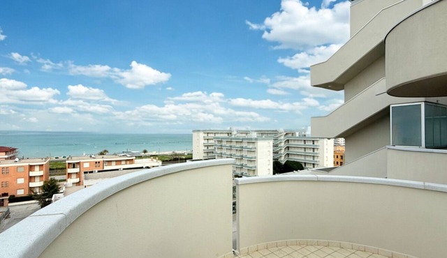 SE164 - Marotta, Three-Room Apartment with Sea View and Terrace