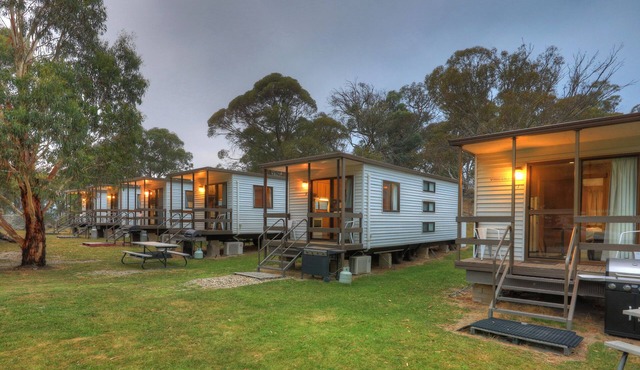 Self Contained Park Cabin