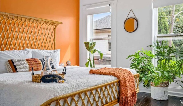 Short North/Downtown | Steps to High St | Walk to Convention Ctr | 5.8K+ Reviews