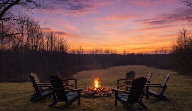 Showtime! Movie theater/Karaoke Firepit and HOT TUB NEW