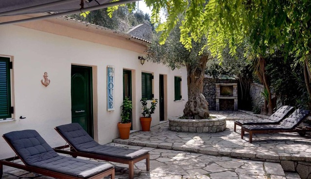 Situated just a few steps behind Levrecchio Beach