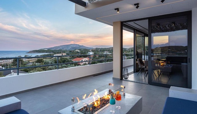 Sounio Panoramic Loft