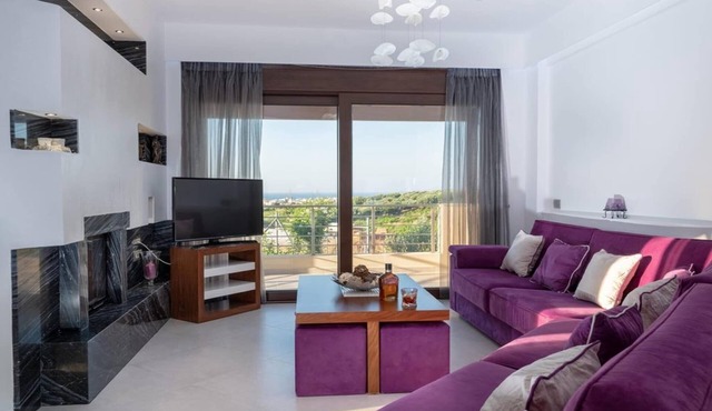 Spacious villa in Malevizi with garden