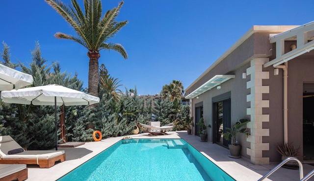 Step Into a Lush Oasis of All Comforts by the Sea!