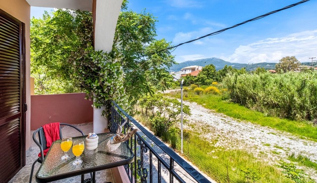 Studio "Phaephon" with Sea View, Garden & Wi-Fi in Lefkada