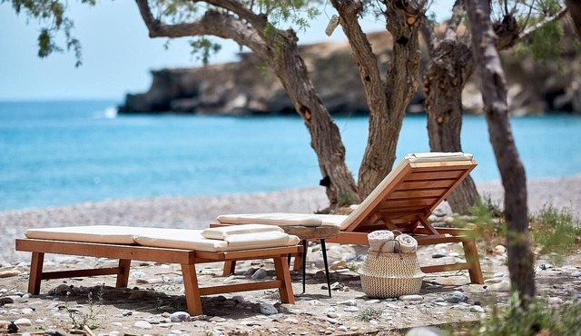 Stunning Beachfront Crete Villa | Direct Access to Sea | Villa Kirvas | Ierapetra