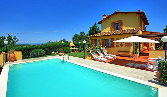 Stunning private villa with A/C, private pool, WIFI, TV, terrace, panoramic view and parking