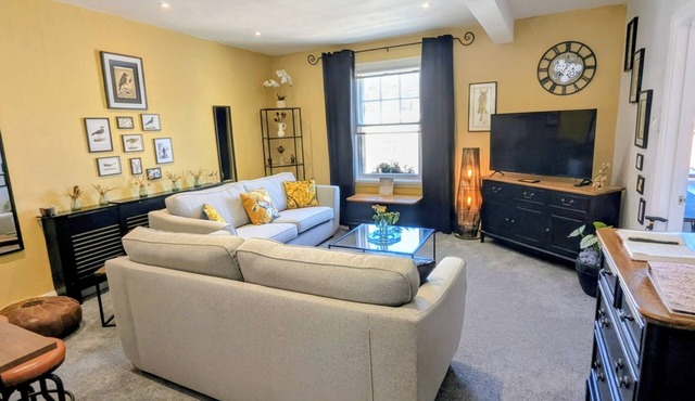 Swallows Nest central Cirencester Apartment sleeps 1-4