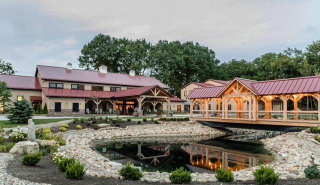 Tall Oaks Resort