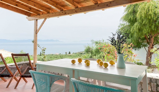 The Iconpainter's Villa Zaga With Shared Pool by JJ Hospitality-
