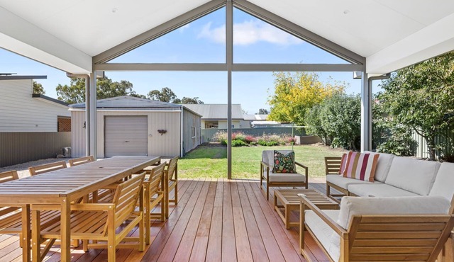 Timber Mill Cottage - Mansfield