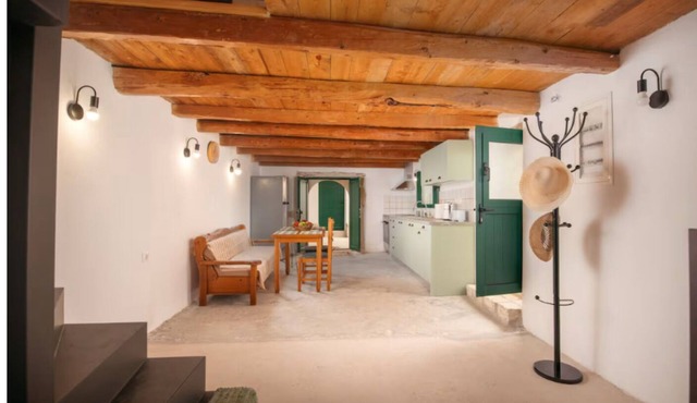 Traditional Anna's Stone House with Private Pool