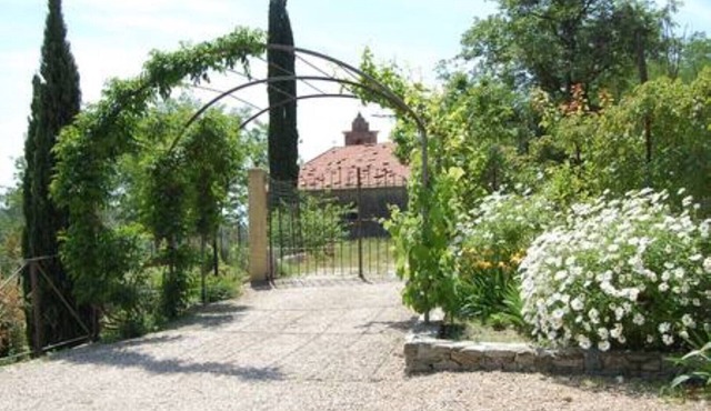 Trilocale nel bosco, non lontano dal mare