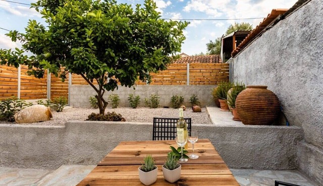 Valira Cozy Maisonette - Relaxing Vibes Getaway