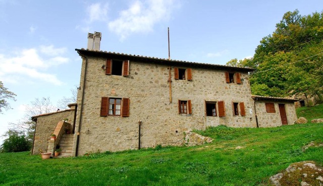 View of Monte Amiata for 3 guests Agriturismo La Piaggia - Vivo dOrcia