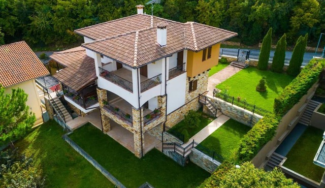 Vila IRA