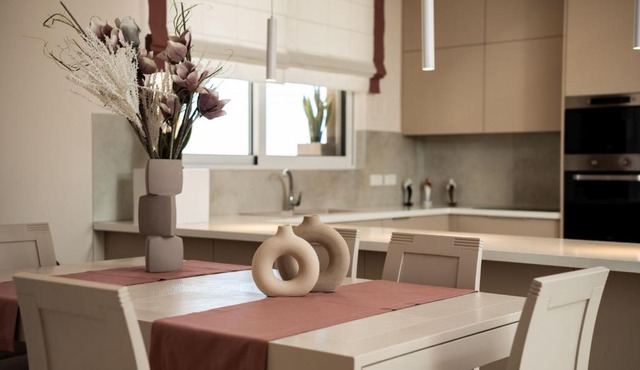 Villa Amada - Spacious & Modern Apartment, by Zantewize