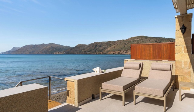 Villa by the sea Votsalo,Beachfront ,10 metres from the sea