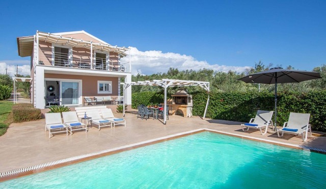 Villa Casa Di Billy - Three Bedroom Villa, Sleeps 6