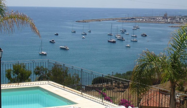 Villa del Mare Ligure Terme & SPA Piscina a 37 gradi