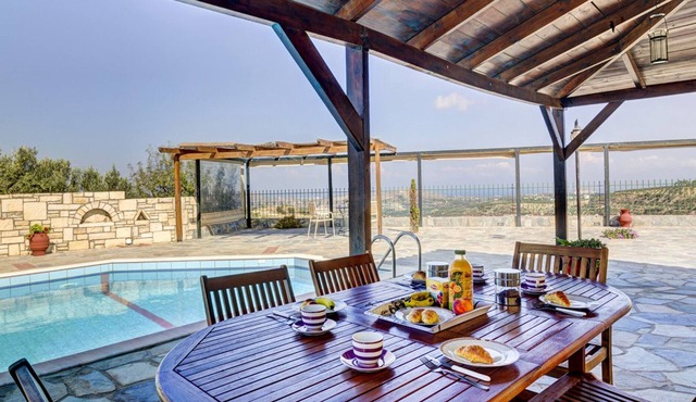 Villa Galini-Private villa in Heraklion