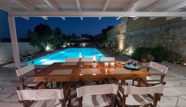 Villa Helidona, Luxury Villas