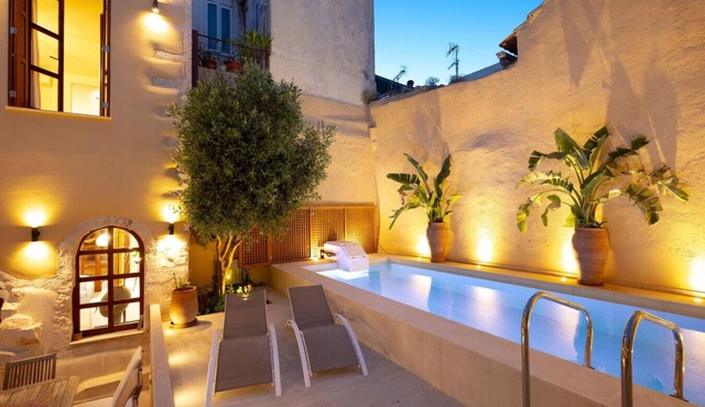 Villa in Rethymno Old Town w/Private Pool & BBQ