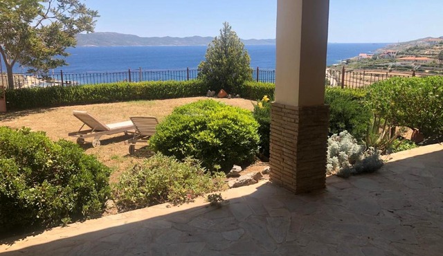 Villa Kalopigado