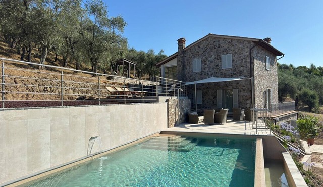 Villa 'La Grecale - Lucca' with Private Pool, Wi-Fi, and Air Conditioning