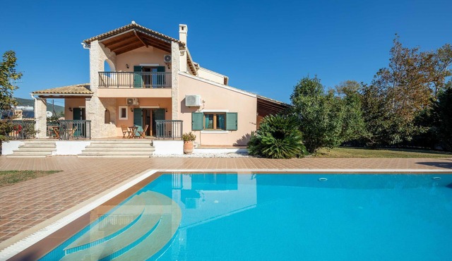 Villa Lefki Limni Retreat 300m from beach