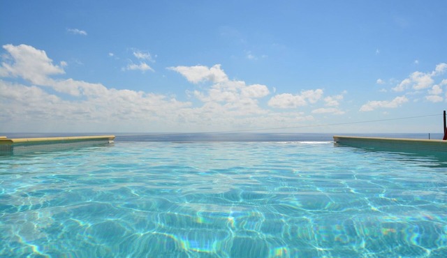 Villa Nemo, Liguria, perfect sea view and private pool, 5 minutes to the beach