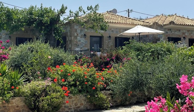 Villa Pefnos Christos - A tranquil paradise by the sea