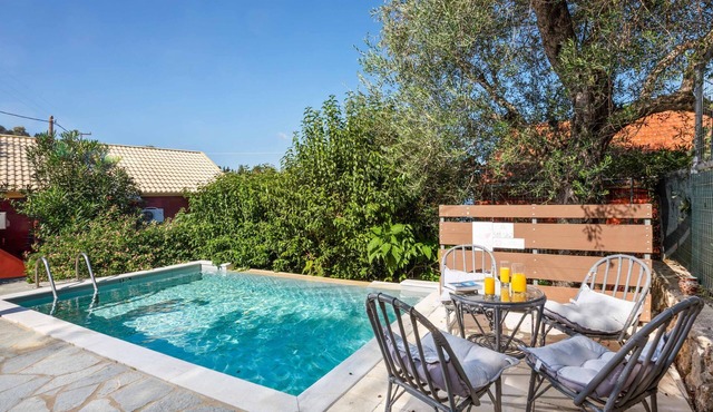 Villa Pelagia Mare - Two Bedroom Villa, Sleeps 4