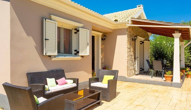 Villa Popi Large Private Pool Walk to Beach A C Wifi - 2820