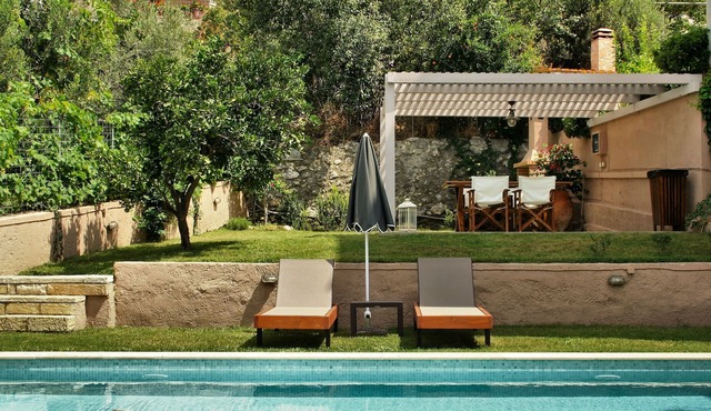 Villa with private pool and full amenities