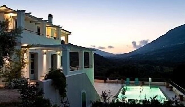 Villa with Valley and Sea Views. Large Heated Pool, Outside Kitchen/BBQ